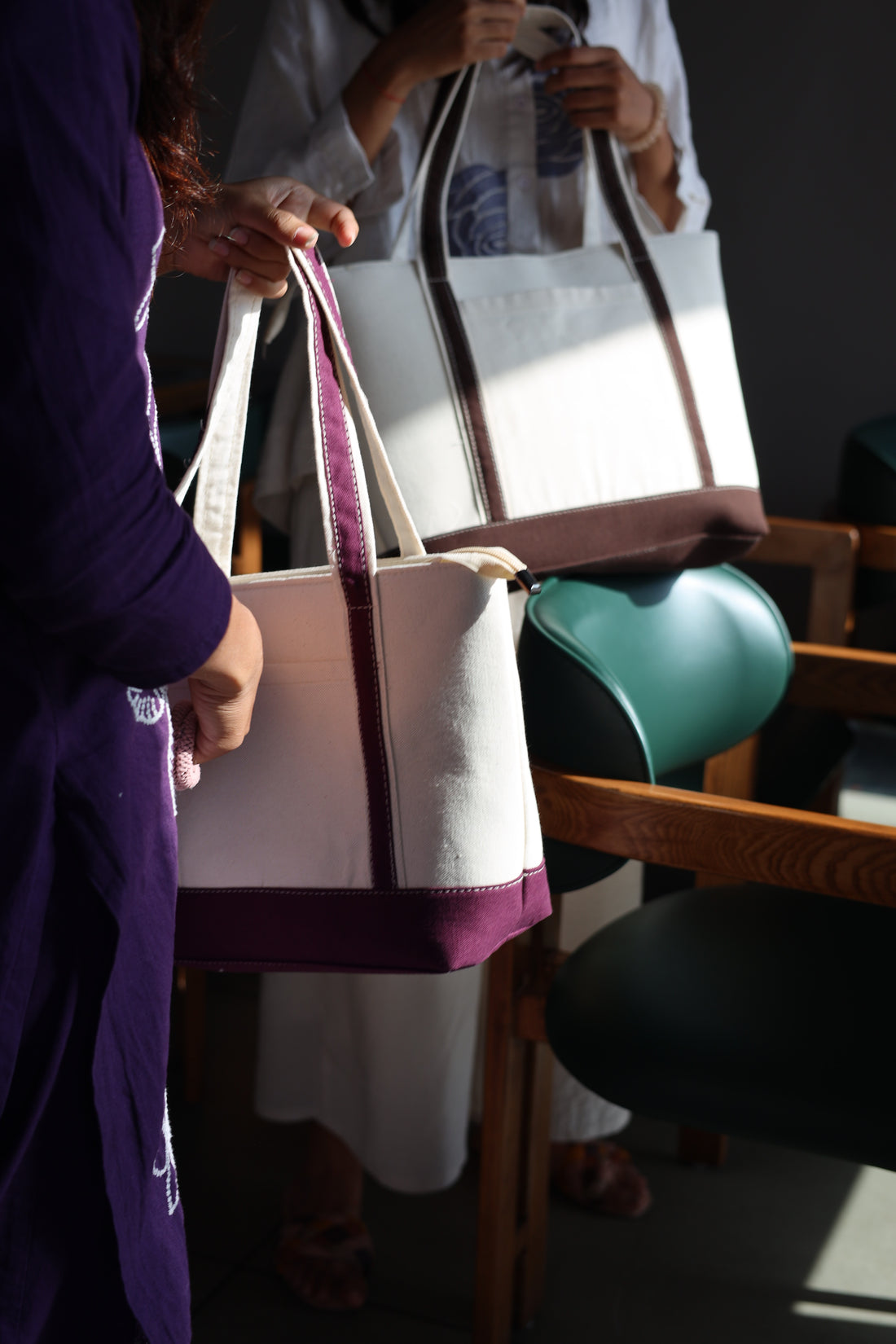 Black Classic Women Tote Bag